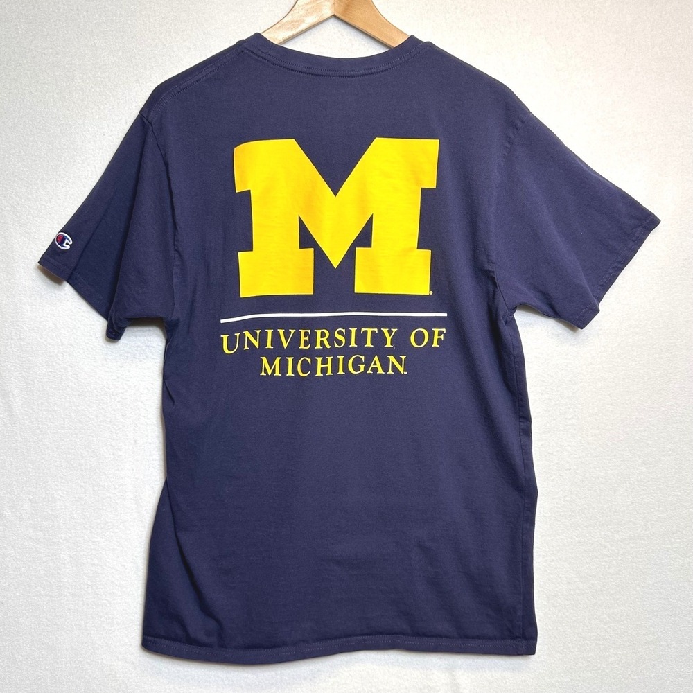 Champion T-Shirt Men Large Navy Blue University of‎ Michigan Wolverines Graphic